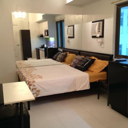 Kl Tower Studio Legazpi Village, Makati Near Greenbelt & Aim Makati Manille Extérieur photo