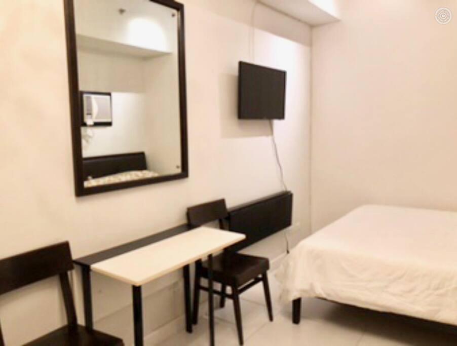 Kl Tower Studio Legazpi Village, Makati Near Greenbelt & Aim Makati Manille Extérieur photo